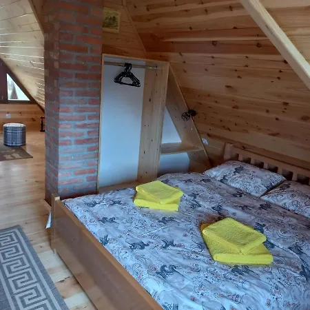 شاليه Masine Kolibe بير