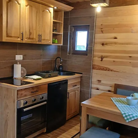 Masine Kolibe Alpehytte *