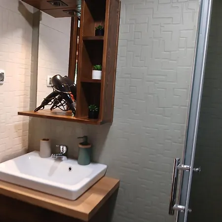 شاليه Masine Kolibe *